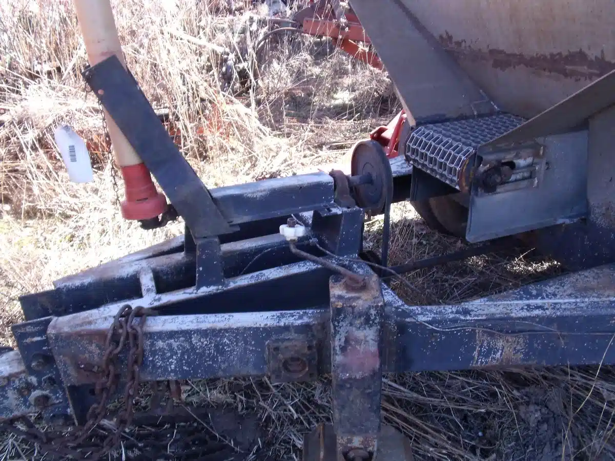 Tyler 6 Ton Spreader - Fertilizer
