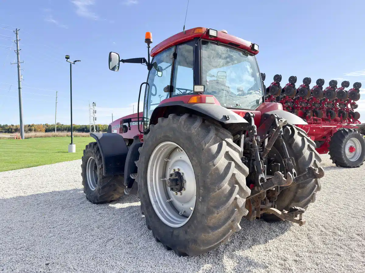2001 Case IH MX220 Tractor